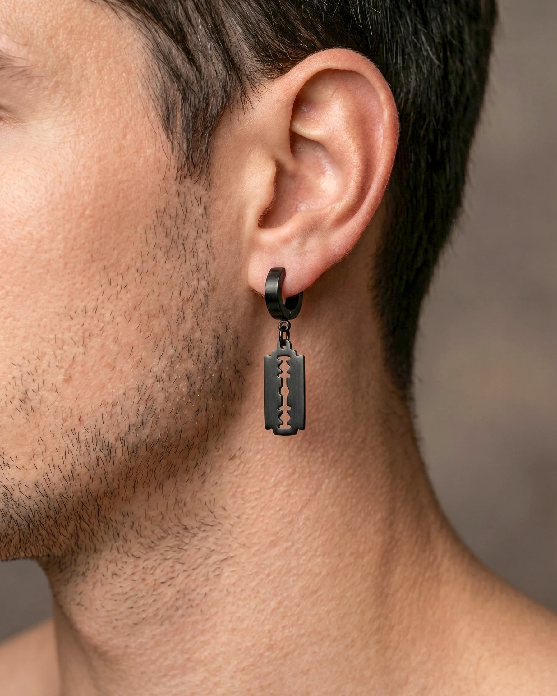 Arete de Hojilla Sin Perforación