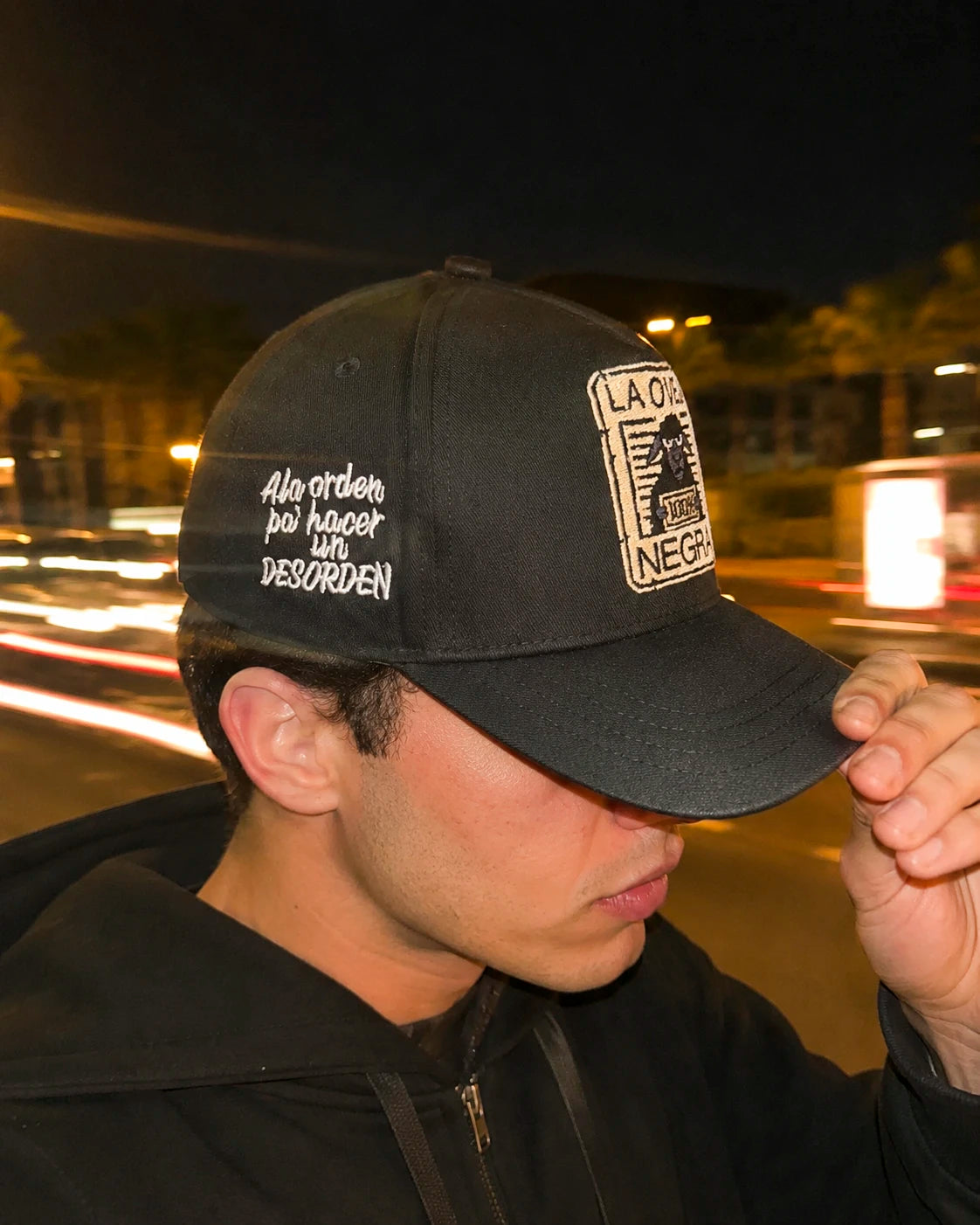 Gorra La Oveja Negra – Pa' Hacer un Desorden