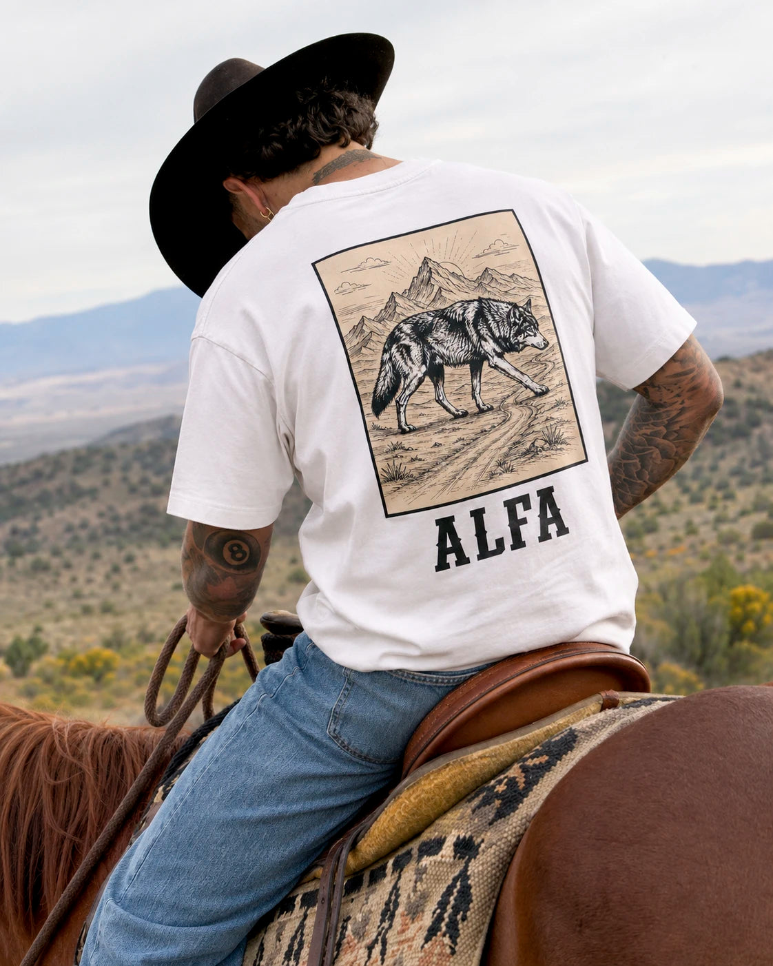 Playera Alfa – Lobo Solitario