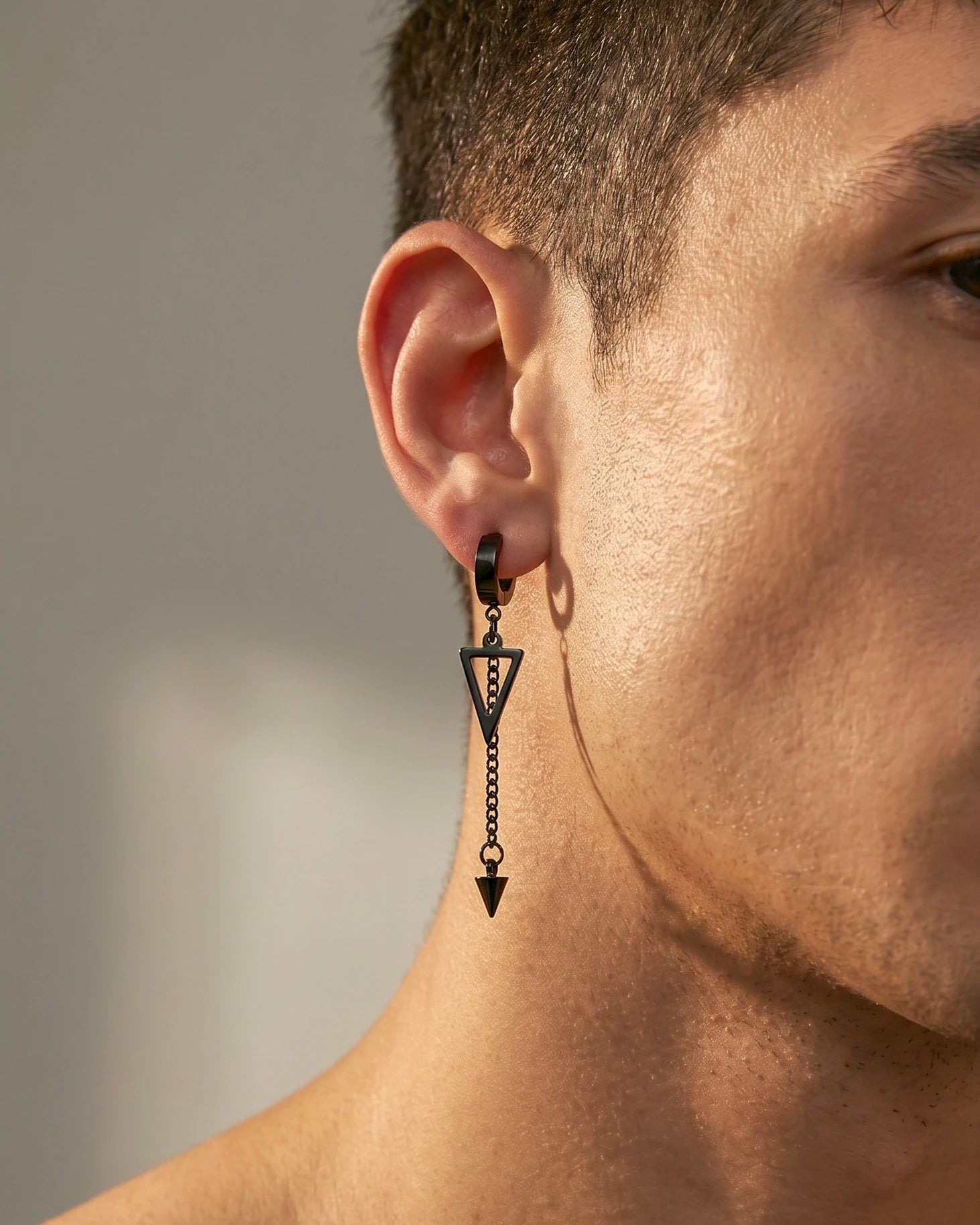 Arete Triángulo con Cadena