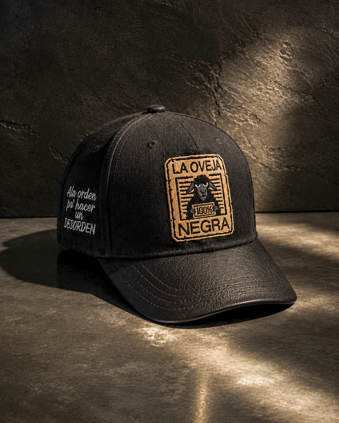 Gorra La Oveja Negra – Pa' Hacer un Desorden