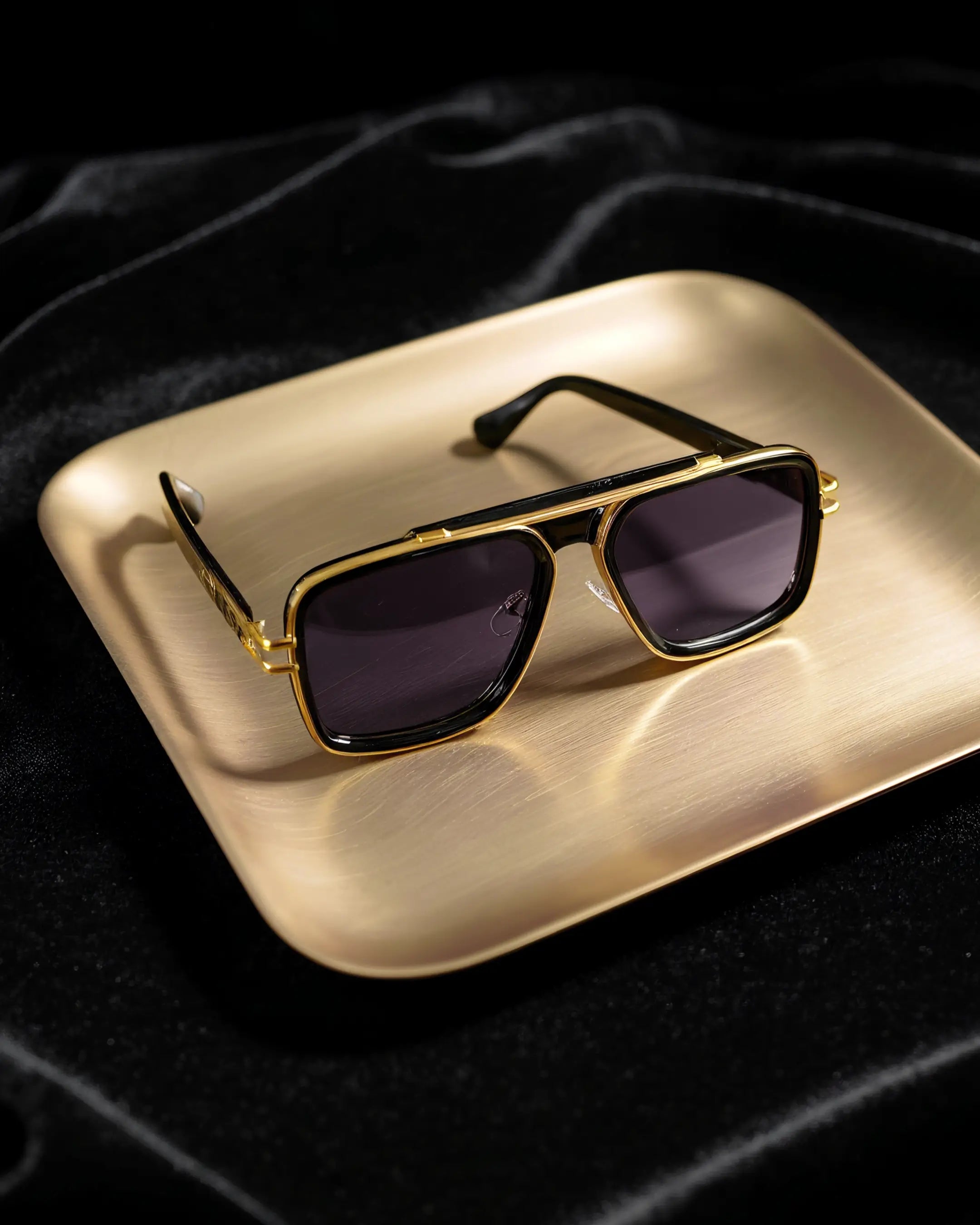 Imperius – Lentes con Dominio Dorado