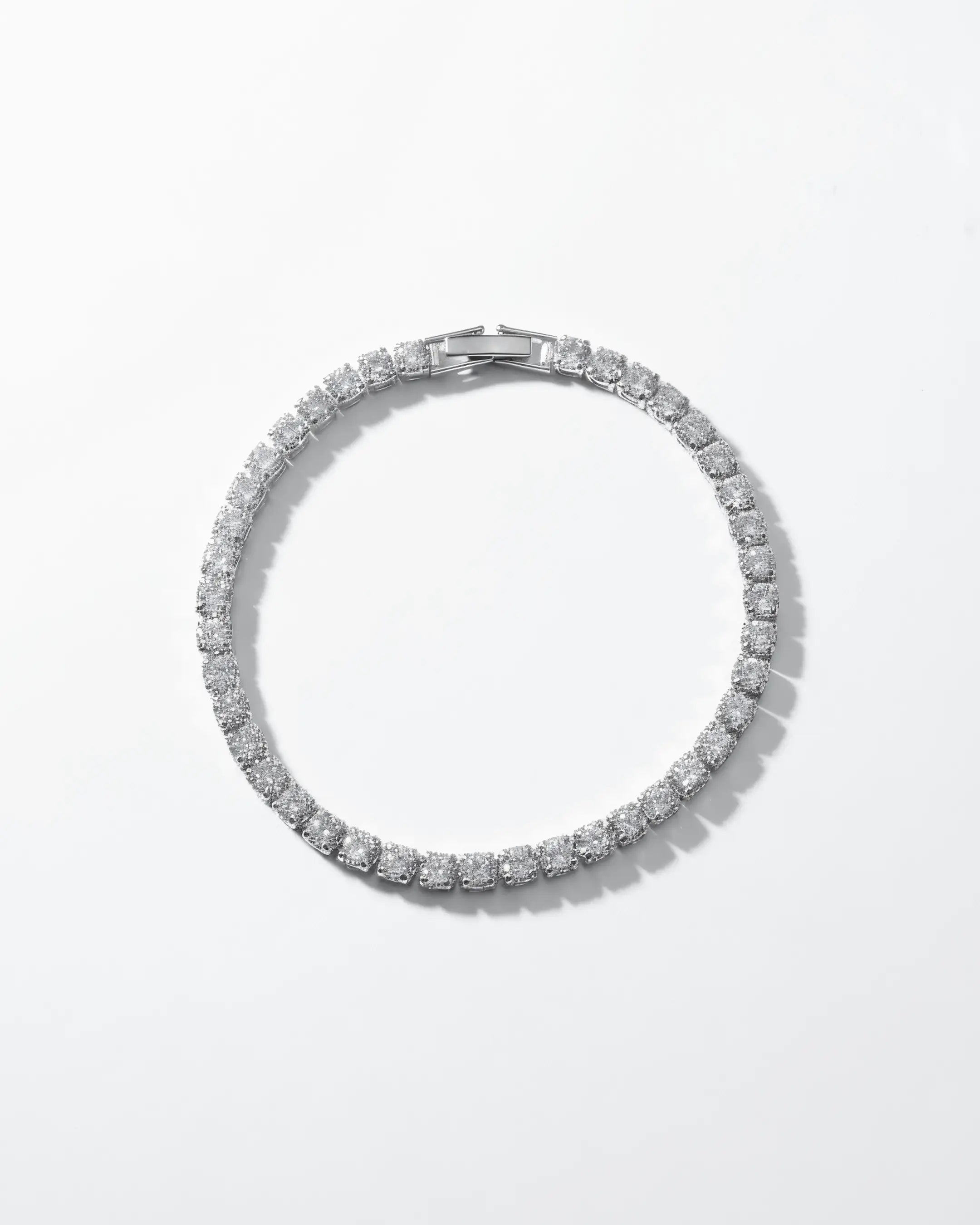 Lucent – Pulsera con Brillo Infinito