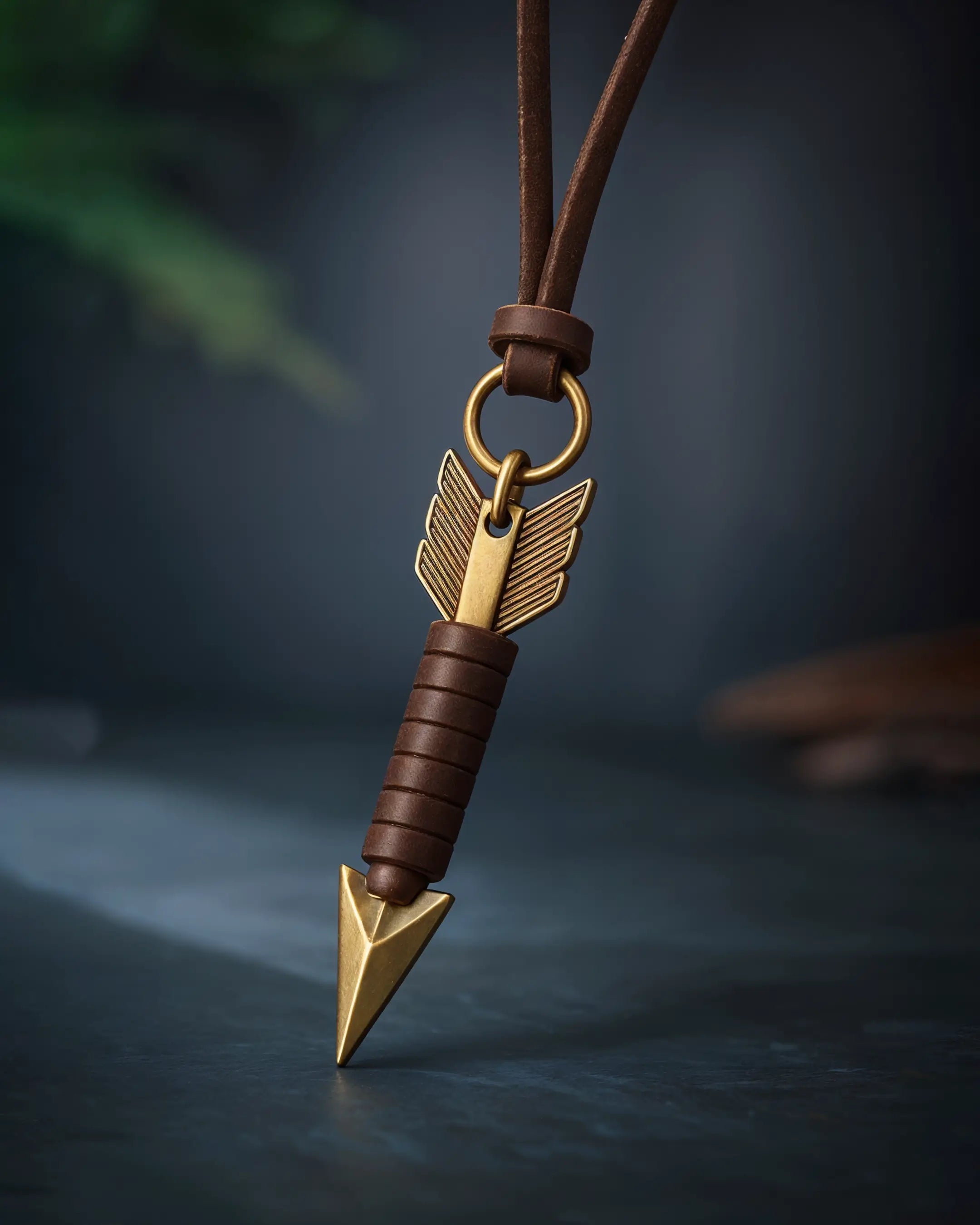 Collar Arrow