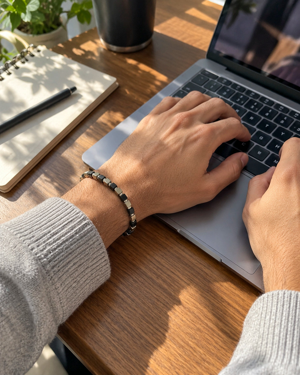Pulsera Cubos – Negro y Plateado