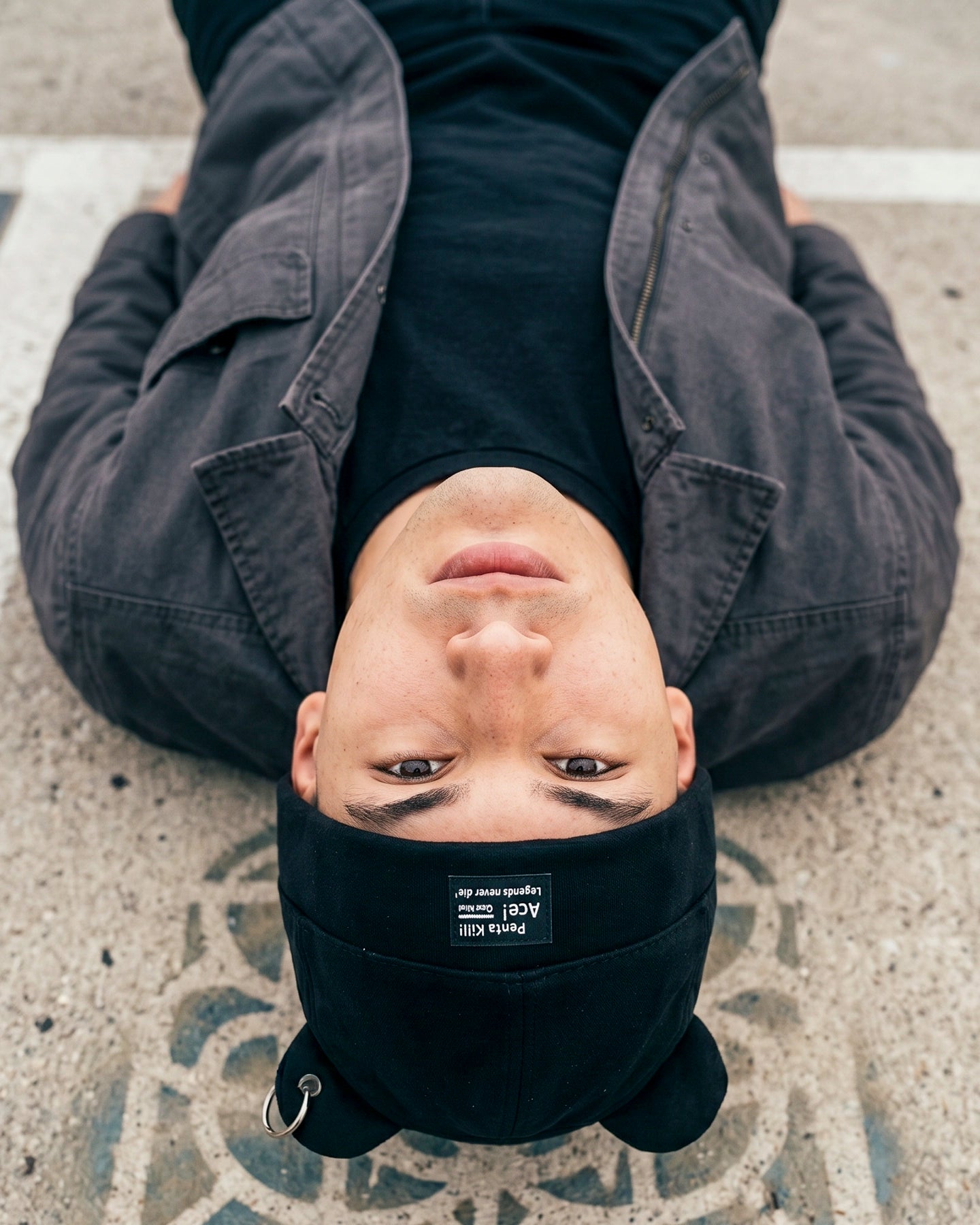 Bear Mode – Gorro con Orejas y Aro Lateral
