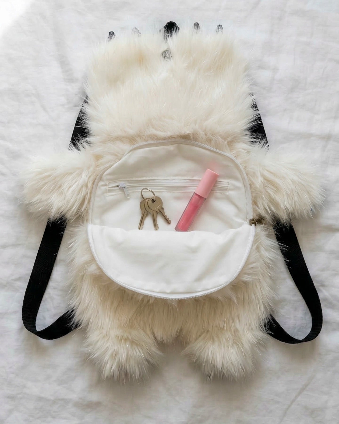 Mochila Monster Fluffy – Edición Limitada