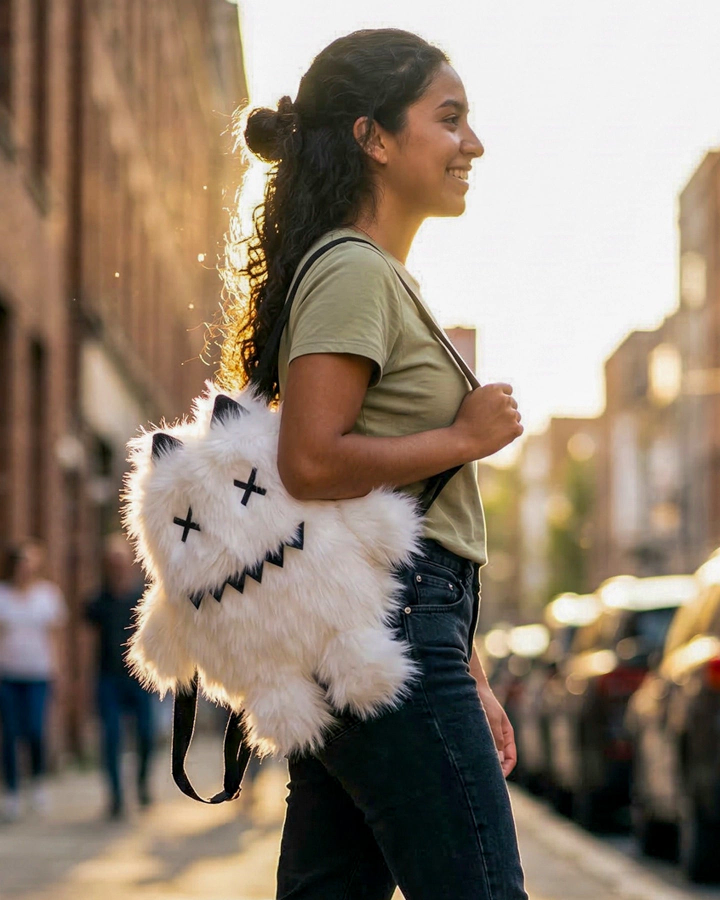 Mochila Monster Fluffy – Edición Limitada